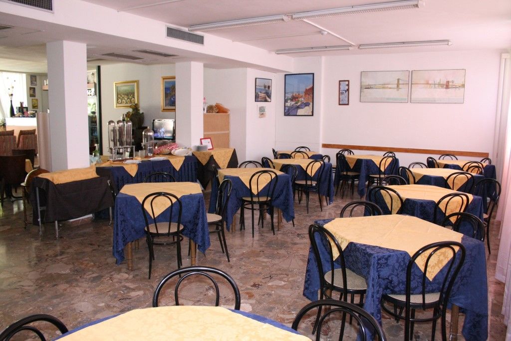Hotel Roxy Floridiana Rimini Ngoại thất bức ảnh